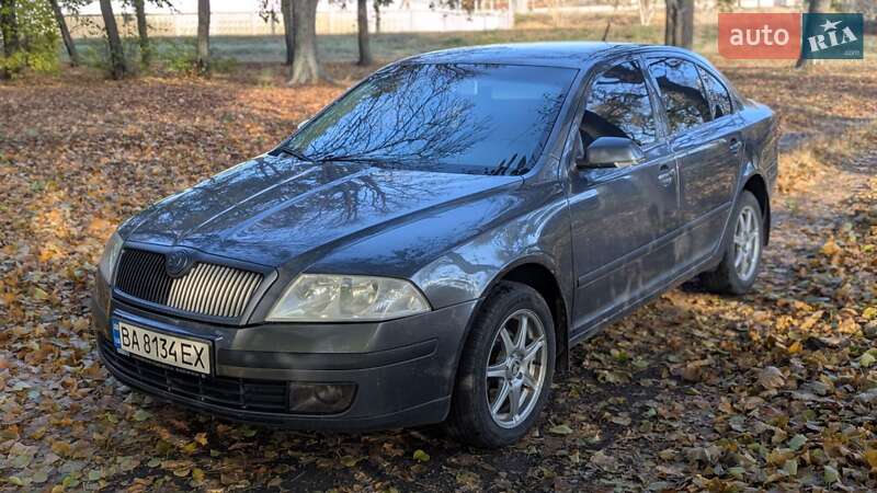 Лифтбек Skoda Octavia 2008 в Долинской