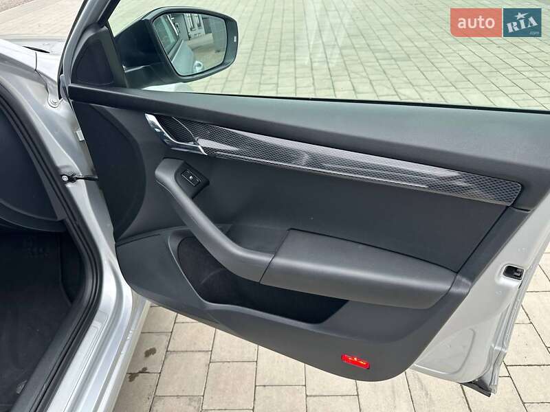 Універсал Skoda Octavia 2019 в Виноградові