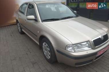 Ліфтбек Skoda Octavia 2004 в Сумах