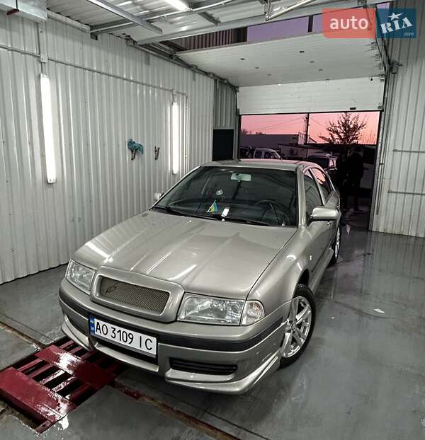 Ліфтбек Skoda Octavia 2007 в Дніпрі