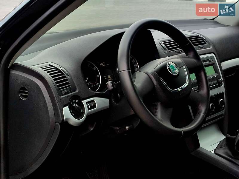 Лифтбек Skoda Octavia 2011 в Желтых Водах