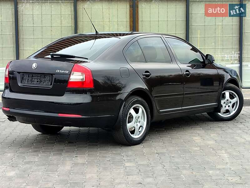 Лифтбек Skoda Octavia 2011 в Желтых Водах