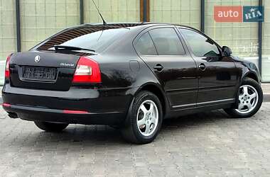 Лифтбек Skoda Octavia 2011 в 