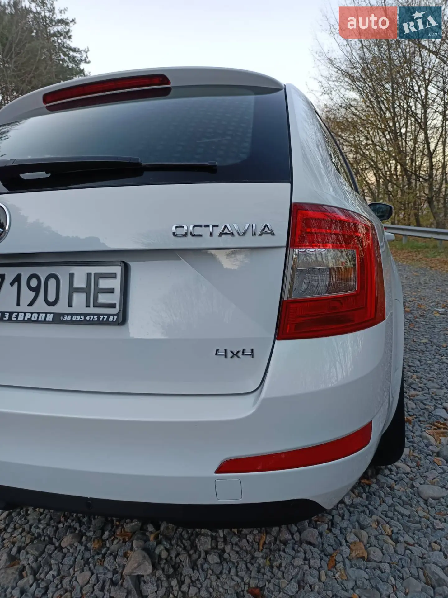 2016 Skoda Octavia - мініатюра 12