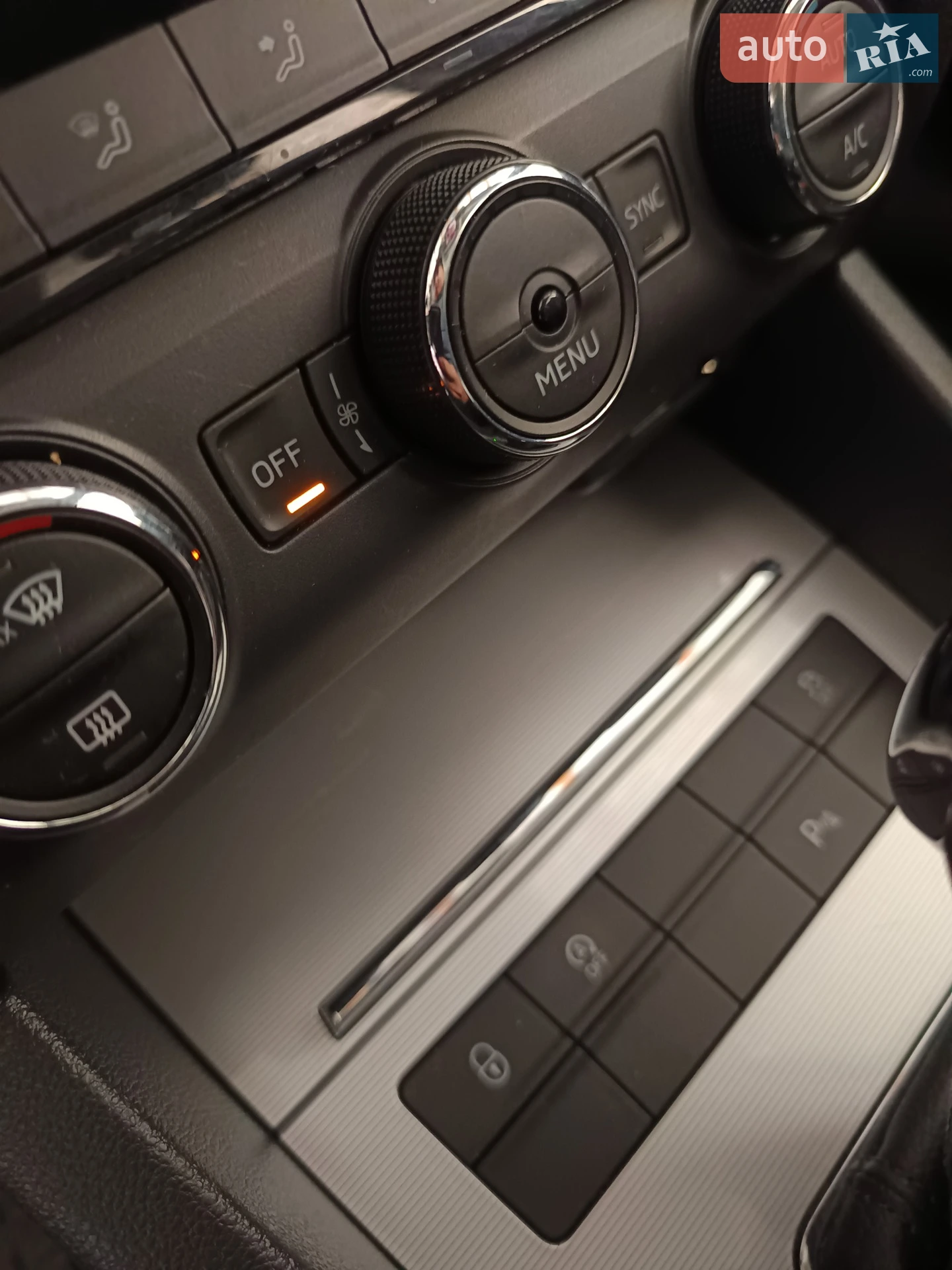 2016 Skoda Octavia - мініатюра 23