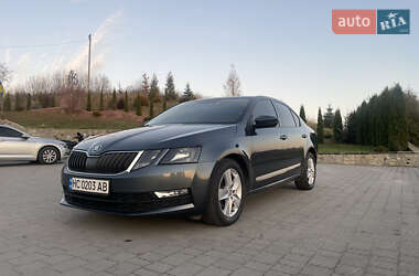 Лифтбек Skoda Octavia 2017 в Львове