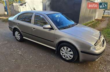 Лифтбек Skoda Octavia 2006 в Виннице