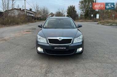 Универсал Skoda Octavia 2010 в Полтаве