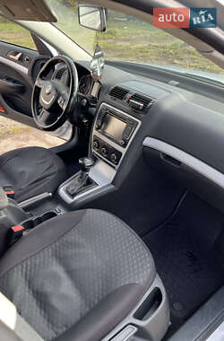 Универсал Skoda Octavia 2011 в 