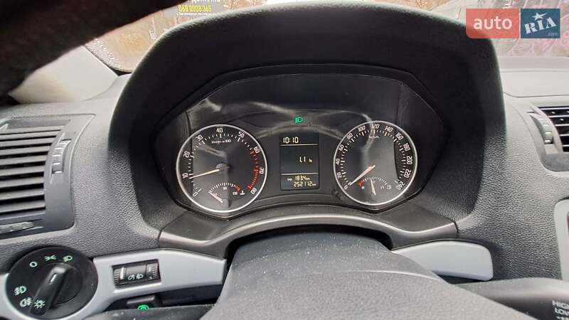 Універсал Skoda Octavia 2009 в Вишневому