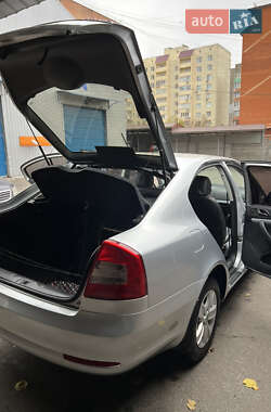 Лифтбек Skoda Octavia 2012 в Прилуках