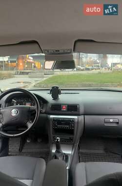 Лифтбек Skoda Octavia 2004 в Крюковщине