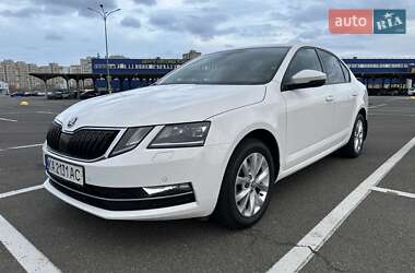 Лифтбек Skoda Octavia 2020 в Киеве