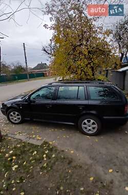Универсал Skoda Octavia 2001 в 