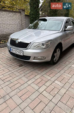 Лифтбек Skoda Octavia 2010 в 