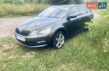 Универсал Skoda Octavia 2017 в Боярке