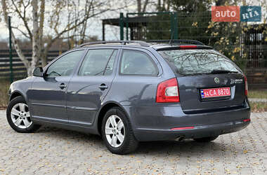 Универсал Skoda Octavia 2010 в Стрые