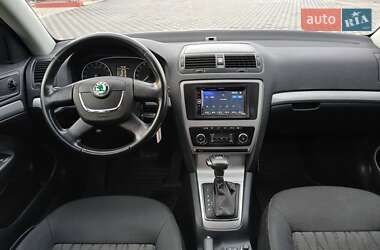 Лифтбек Skoda Octavia 2010 в Полтаве