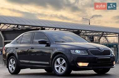 Ліфтбек Skoda Octavia 2013 в Запоріжжі