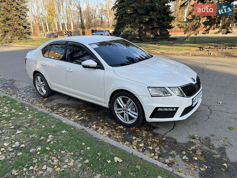 Лифтбек Skoda Octavia 2017 в Кривом Роге