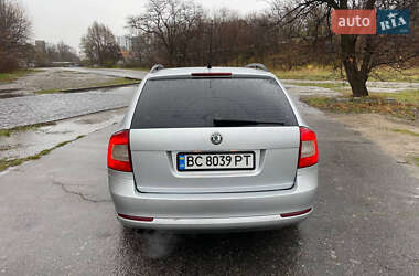Универсал Skoda Octavia 2009 в 