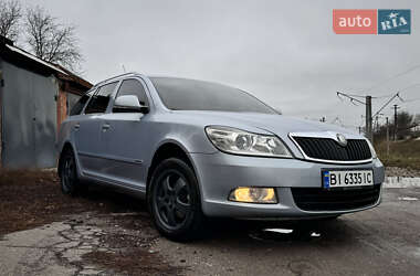 Универсал Skoda Octavia 2010 в Лубнах