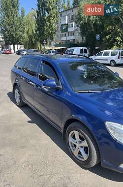 Универсал Skoda Octavia 2012 в 