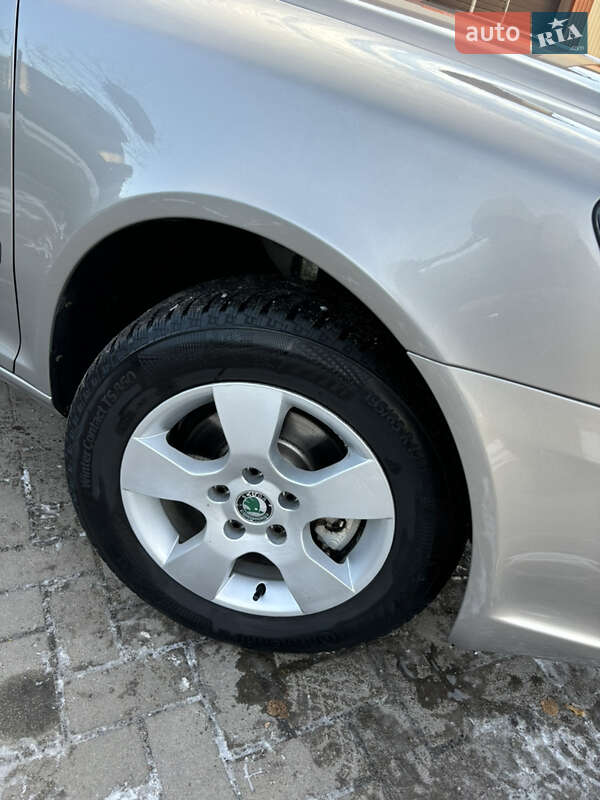 Універсал Skoda Octavia 2010 в Рівному фото 6 Універсал Skoda Octavia 2010 в Рівному