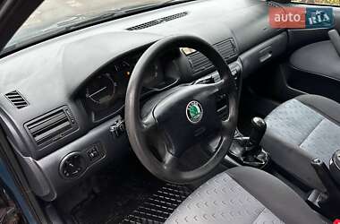 Универсал Skoda Octavia 2004 в Костополе