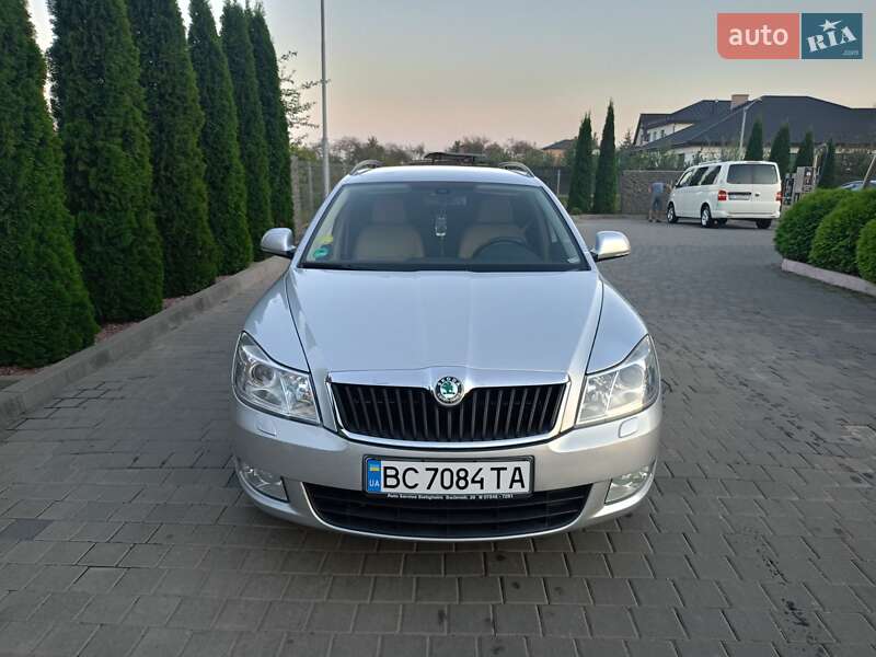 Універсал Skoda Octavia 2010 в Самборі