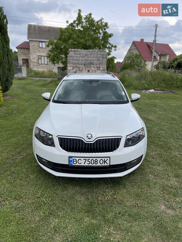 Универсал Skoda Octavia 2015 в 