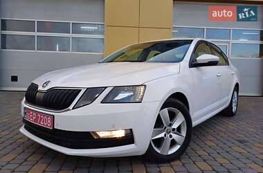 Ліфтбек Skoda Octavia 2019 в Самборі