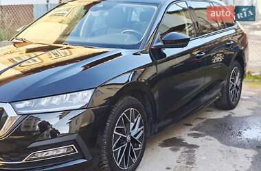 Универсал Skoda Octavia 2022 в 