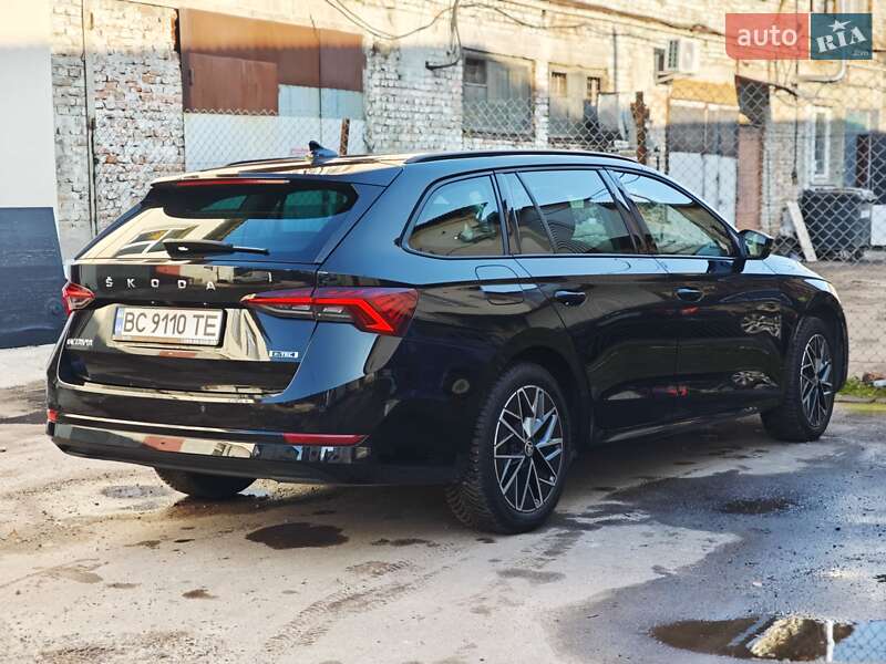 Універсал Skoda Octavia 2022 в Львові