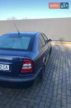 Лифтбек Skoda Octavia 2001 в 