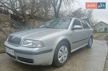 Универсал Skoda Octavia 2000 в Щирце