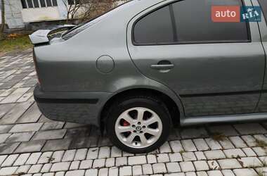 Лифтбек Skoda Octavia 2003 в Надворной