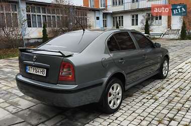 Лифтбек Skoda Octavia 2003 в Надворной