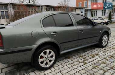 Лифтбек Skoda Octavia 2003 в Надворной