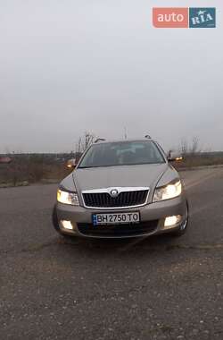 Универсал Skoda Octavia 2010 в Ивановке