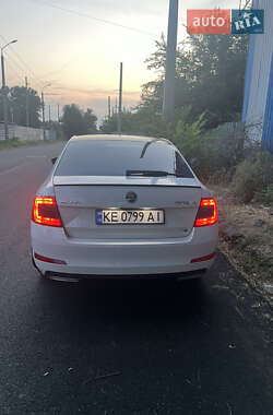 Ліфтбек Skoda Octavia 2013 в Дніпрі