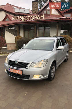 Универсал Skoda Octavia 2012 в 