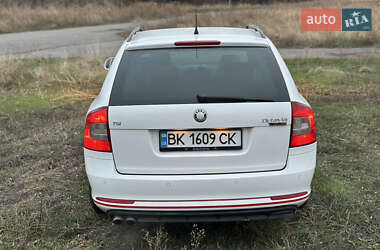 Универсал Skoda Octavia 2010 в Полтаве