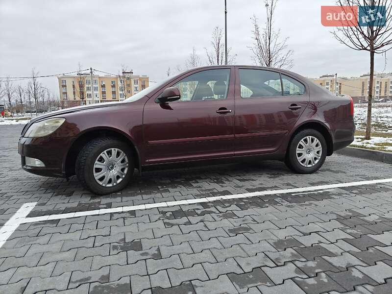 Лифтбек Skoda Octavia 2012 в Корсуне-Шевченковском фото 5 Лифтбек Skoda Octavia 2012 в Корсуне-Шевченковском