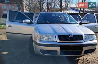 Универсал Skoda Octavia 2003 в Снятине