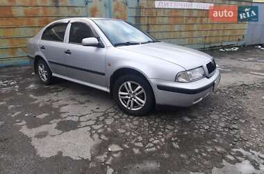 Лифтбек Skoda Octavia 1998 в Белой Церкви