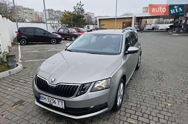 Универсал Skoda Octavia 2018 в Одессе