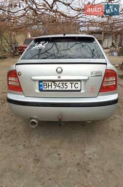 Ліфтбек Skoda Octavia 2004 в 