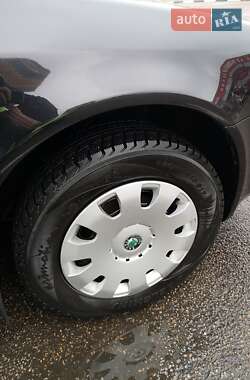 Лифтбек Skoda Octavia 2008 в 