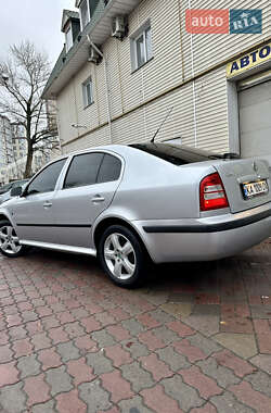 Лифтбек Skoda Octavia 2008 в Киеве